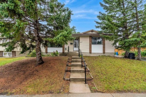 5811 11 Street Nw, Calgary, AB - Outdoor