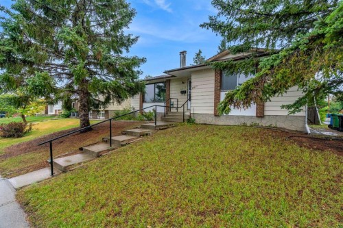 5811 11 Street Nw, Calgary, AB - Outdoor