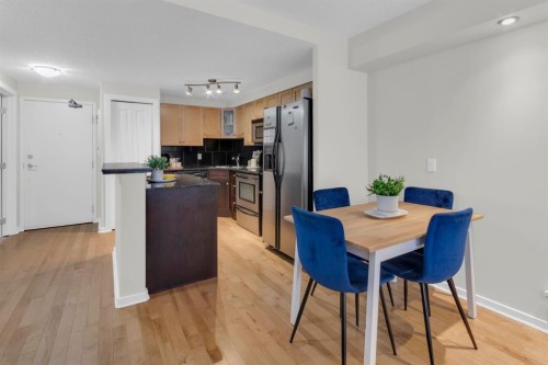 204-728 3 Avenue Nw, Calgary, AB - Indoor Photo Showing Dining Room