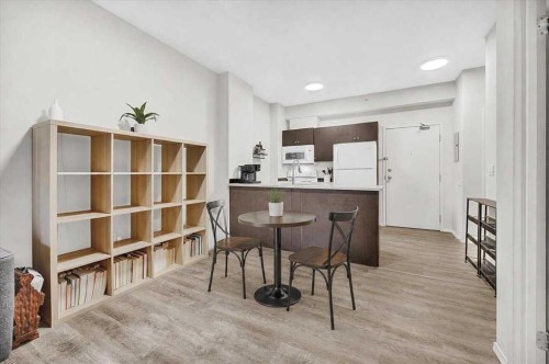 1108-73 Erin Woods Court Se, Calgary, AB - Indoor