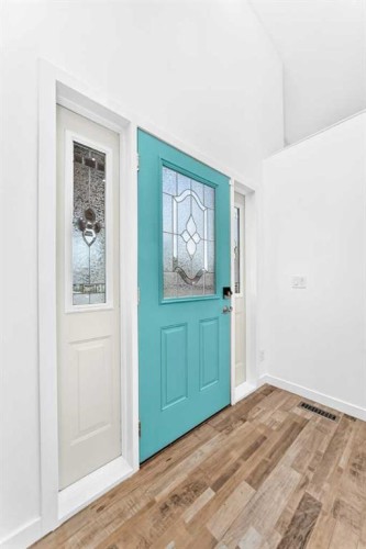 18 Julia Place, Didsbury, AB - Indoor Photo Showing Other Room