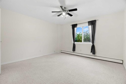 607-8948 Elbow Drive Sw, Calgary, AB - Indoor Photo Showing Other Room