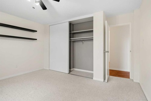 607-8948 Elbow Drive Sw, Calgary, AB - Indoor Photo Showing Other Room
