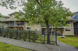 1106-2200 Woodview Drive SW Calgary, AB T2W 3N6