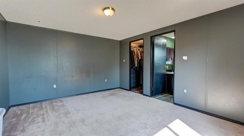 428 57 Avenue West, Claresholm, AB - Indoor Photo Showing Other Room