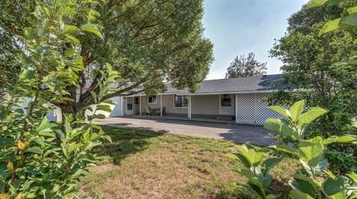 428 57 Avenue West, Claresholm, AB - Outdoor