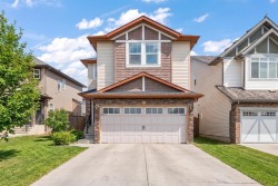482 Skyview Ranch Way NE Calgary, AB T3N 0H2