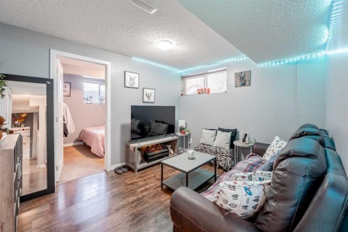 482 Skyview Ranch Way Ne, Calgary, AB - Indoor Photo Showing Living Room