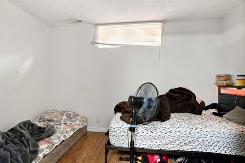 162 Taradale Drive Ne, Calgary, AB - Indoor Photo Showing Bedroom