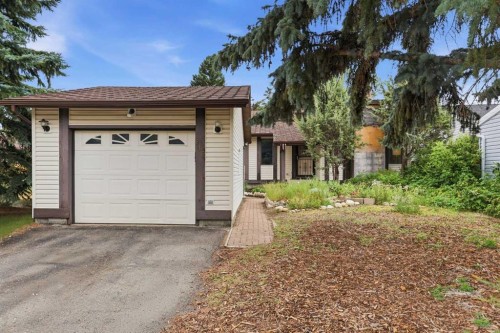 816 Ranchview Circle Nw, Calgary, AB - Outdoor