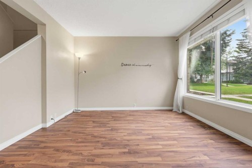 224-999 Canyon Meadows Drive Sw, Calgary, AB - Indoor Photo Showing Other Room