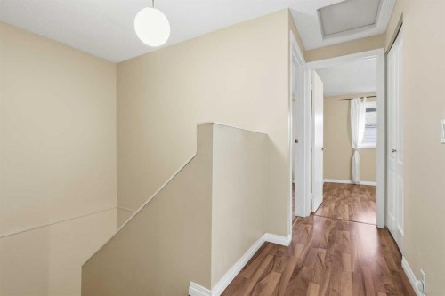 224-999 Canyon Meadows Drive Sw, Calgary, AB - Indoor Photo Showing Other Room