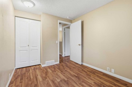 224-999 Canyon Meadows Drive Sw, Calgary, AB - Indoor Photo Showing Other Room