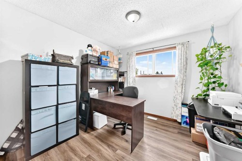 270 Glenpatrick Drive, Cochrane, AB - Indoor Photo Showing Office