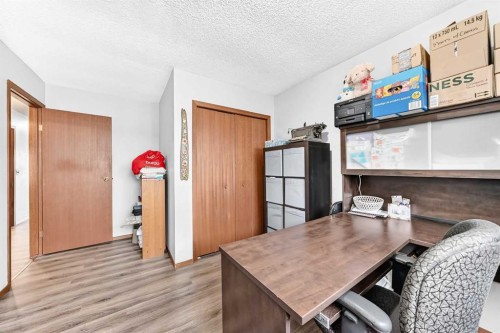 270 Glenpatrick Drive, Cochrane, AB - Indoor