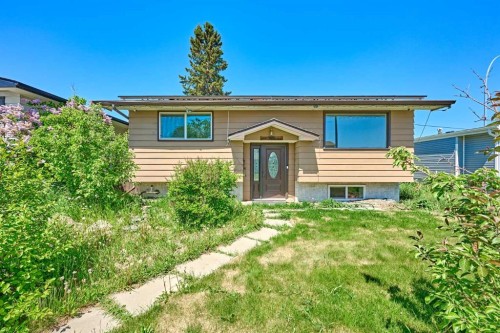 3644 Dover Ridge Drive Se, Calgary, AB - Outdoor