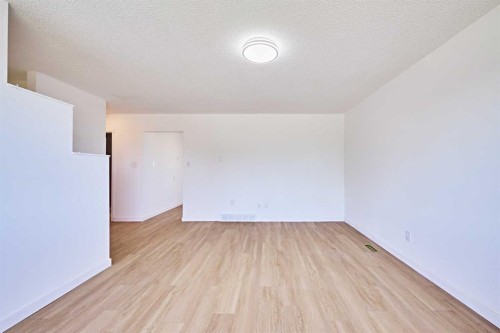 3644 Dover Ridge Drive Se, Calgary, AB - Indoor Photo Showing Other Room