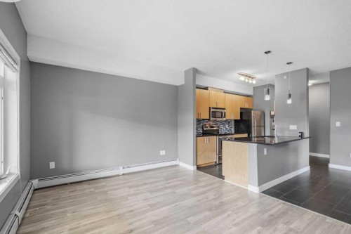 402-11 Millrise Drive Sw, Calgary, AB - Indoor Photo Showing Kitchen