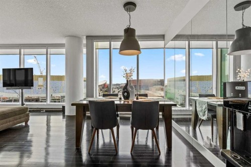 803-433 11 Avenue Se, Calgary, AB - Indoor