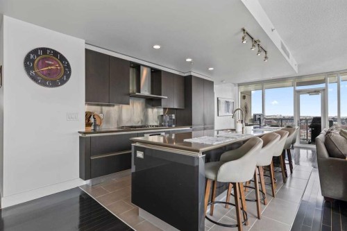803-433 11 Avenue Se, Calgary, AB - Indoor