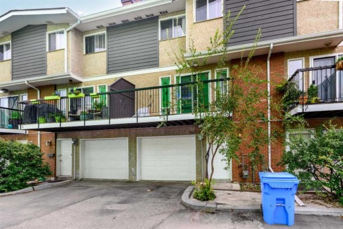 8-643 4 Avenue Ne, Calgary, AB - Outdoor With Exterior