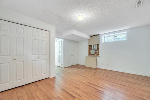 131 Hidden Way Nw, Calgary, AB - Indoor Photo Showing Other Room