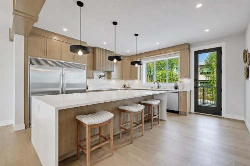 49 Rockhaven Green Nw, Calgary, AB - Indoor Photo Showing Kitchen With Upgraded Kitchen