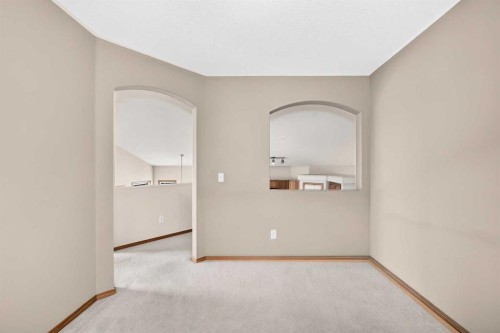 168 Somerglen Common Sw, Calgary, AB - Indoor Photo Showing Other Room