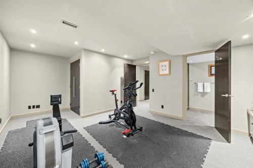 1937 28 Avenue Sw, Calgary, AB - Indoor Photo Showing Gym Room