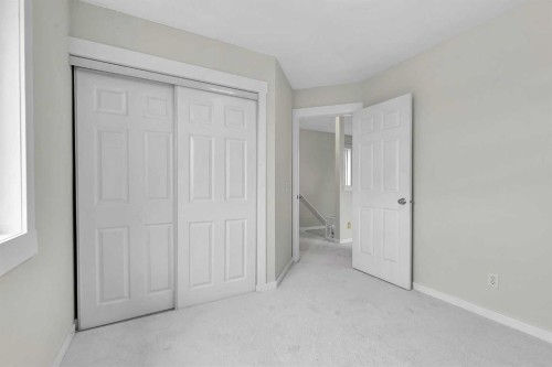7097 Laguna Way Ne, Calgary, AB - Indoor