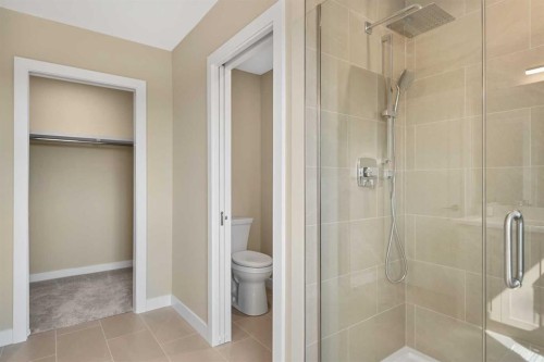 329 Flare Avenue Sw, Diamond Valley, AB - Indoor Photo Showing Bathroom