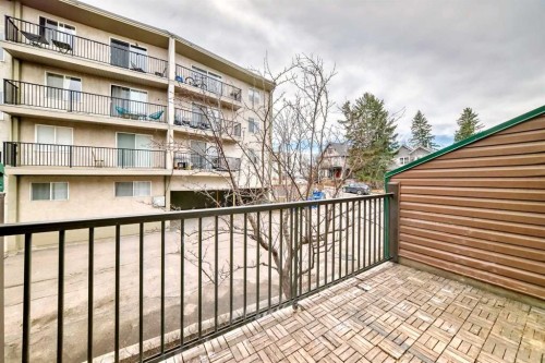 29-2400 15 Street Sw, Calgary, AB - Outdoor With Exterior