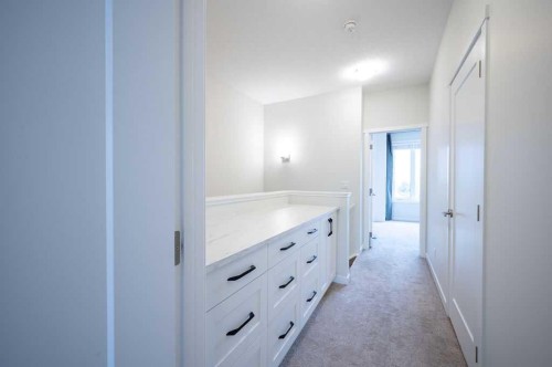 84 Shawnee Common Sw, Calgary, AB - Indoor Photo Showing Bathroom
