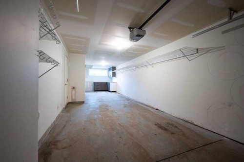 84 Shawnee Common Sw, Calgary, AB - Indoor