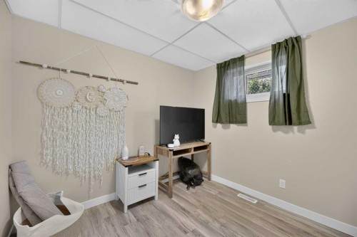 5509 57 Avenue, Olds, AB - Indoor