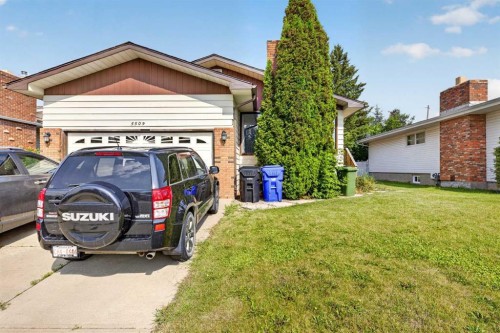 5509 57 Avenue, Olds, AB - Outdoor