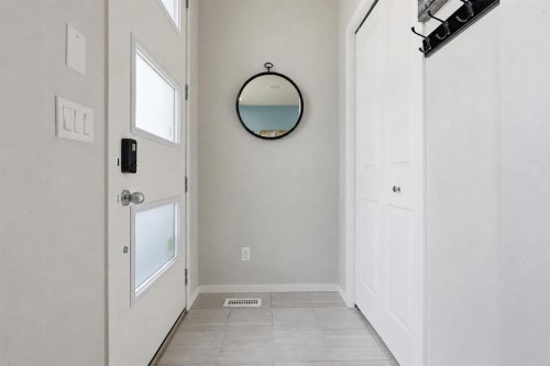611 Walden Drive Se, Calgary, AB 