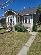 1536 23 Avenue NW Calgary, AB T2M 1V1