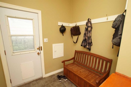 1536 23 Avenue Nw, Calgary, AB - Indoor Photo Showing Other Room
