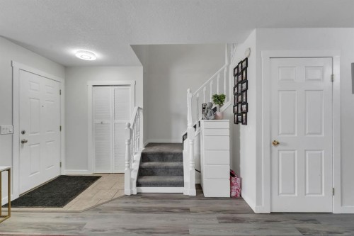 192 Martin Crossing Crescent Ne, Calgary, AB - Indoor Photo Showing Other Room