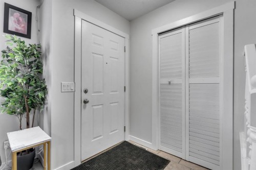 192 Martin Crossing Crescent Ne, Calgary, AB - Indoor Photo Showing Other Room