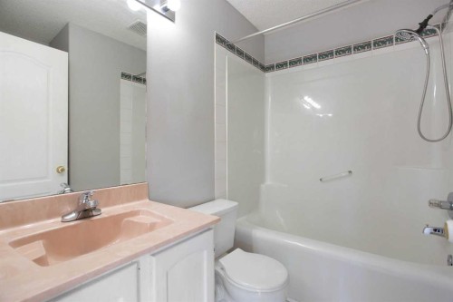 7269 Laguna Way Ne, Calgary, AB - Indoor Photo Showing Bathroom