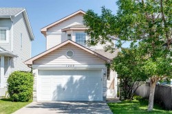7269 Laguna Way NE Calgary, AB T1Y 7C9