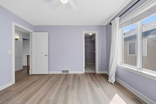 204 Eversyde Mews Sw, Calgary, AB - Indoor Photo Showing Other Room