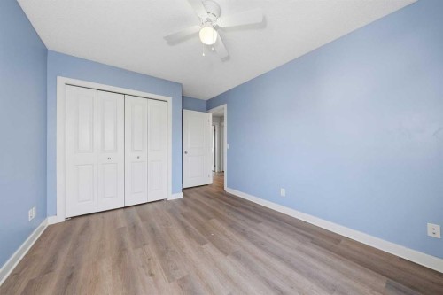 204 Eversyde Mews Sw, Calgary, AB - Indoor Photo Showing Other Room