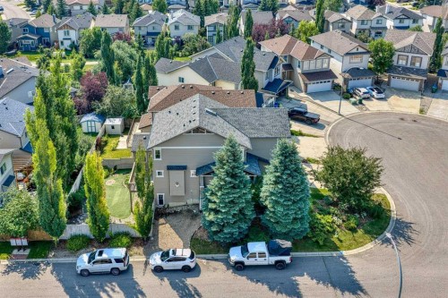 204 Eversyde Mews Sw, Calgary, AB - Outdoor