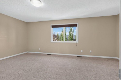164 Aspenmere Close, Chestermere, AB - Indoor Photo Showing Other Room