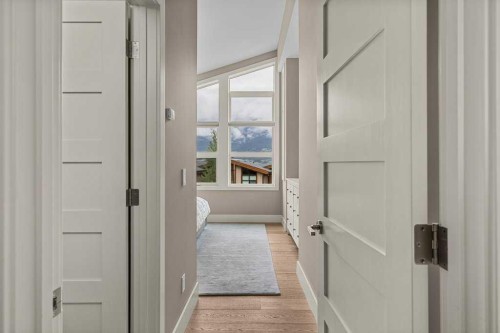 418 Riva Heights, Canmore, AB - Indoor Photo Showing Other Room