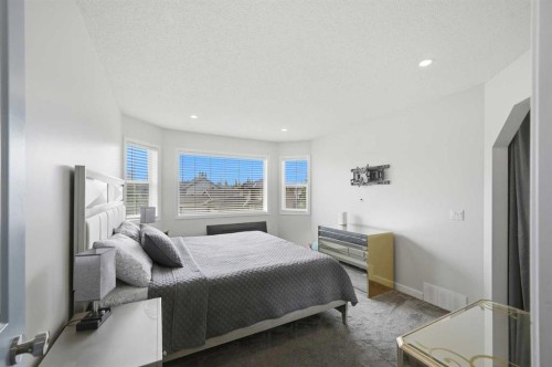 46 Citadel Meadow Crescent Nw, Calgary, AB - Indoor Photo Showing Bedroom