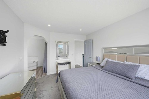 46 Citadel Meadow Crescent Nw, Calgary, AB - Indoor Photo Showing Bedroom